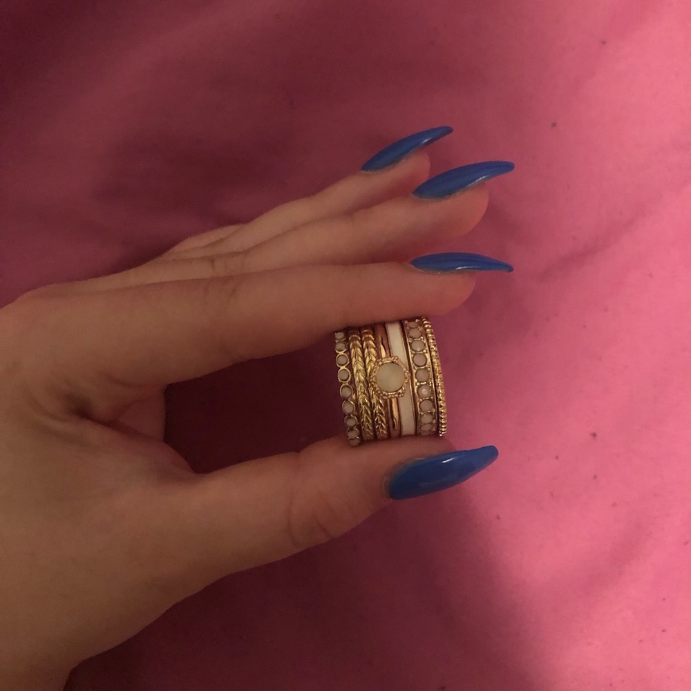 never worn - Picture 3 of 3